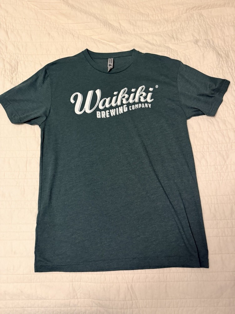 Waikiki Brewing Company T Shirt Men’s Medium Green Heather Short Sleeve