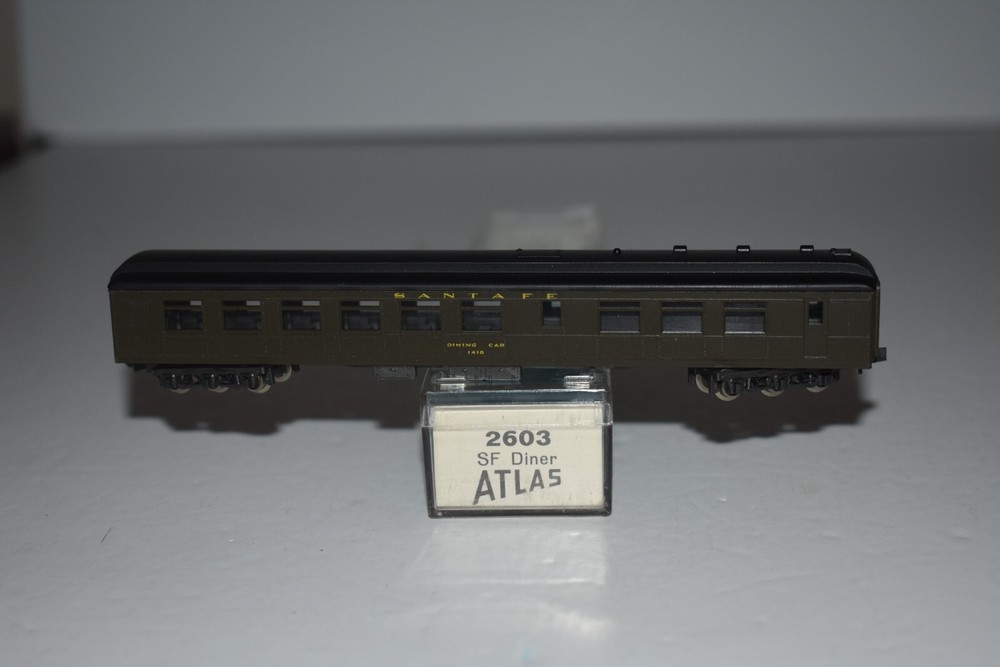 N Scale Atlas 2604 Santa Fe Passenger Diner Coach 1416 C49369