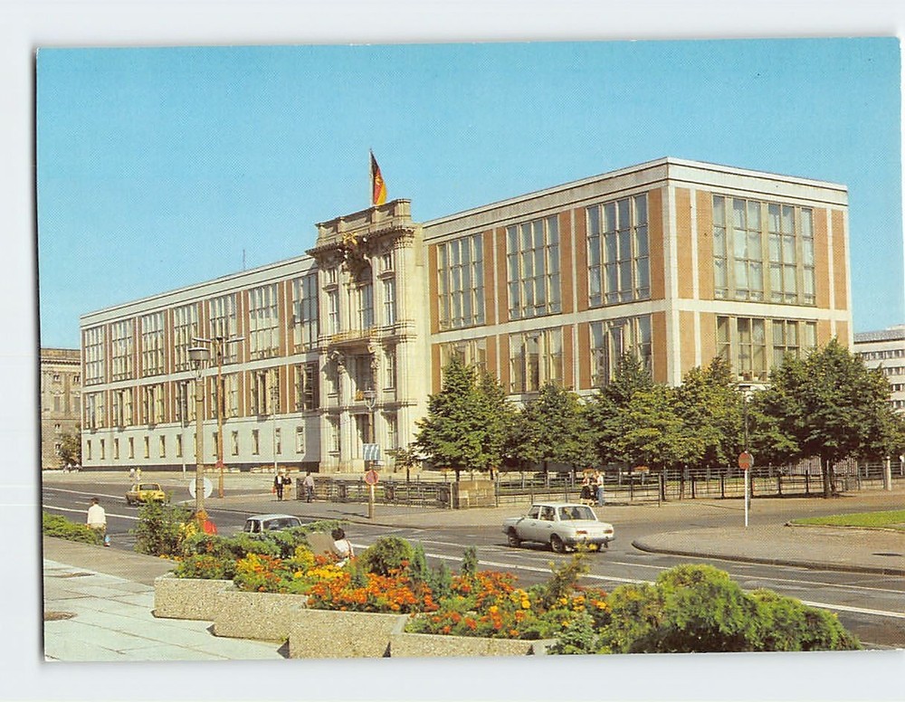 Postcard Berlin Germany DDR State Council Building Hauptstadt Vintage