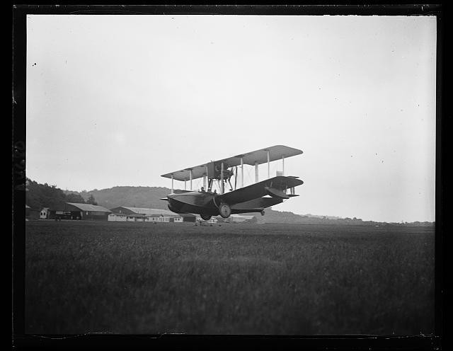 Photo:1920s Amphibian Seaplane Biplane in Flight Airfield Scene