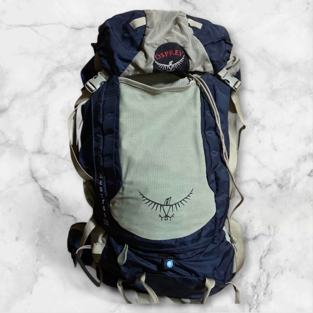 Osprey Kestrel 28 High-Capacity Outdoor Travel Backpack Pre-Owned