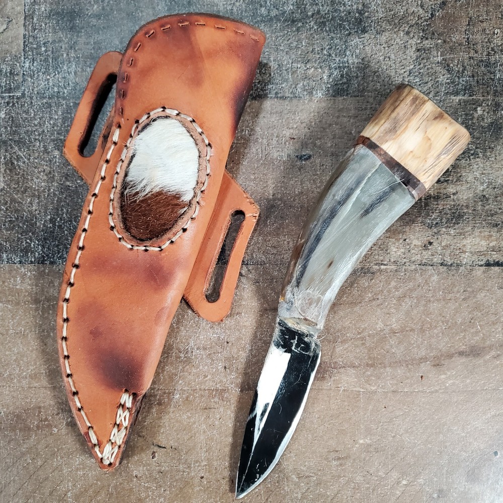 Custom Made Antelope Horn Handle Fixed Blade Knife with Leather Sheath Cow Hide