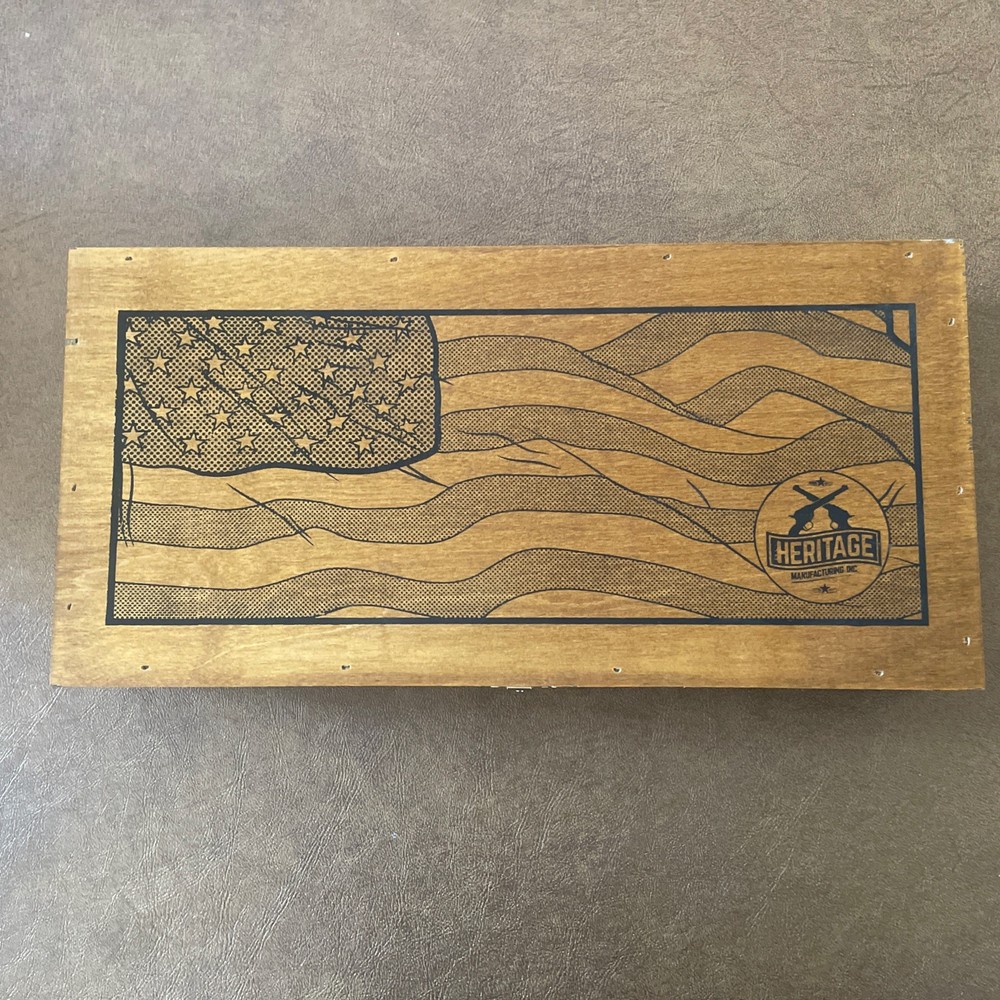 Rare Heritage Arms US Flag Cedar Wood Box & Foam Gun Revolver Box