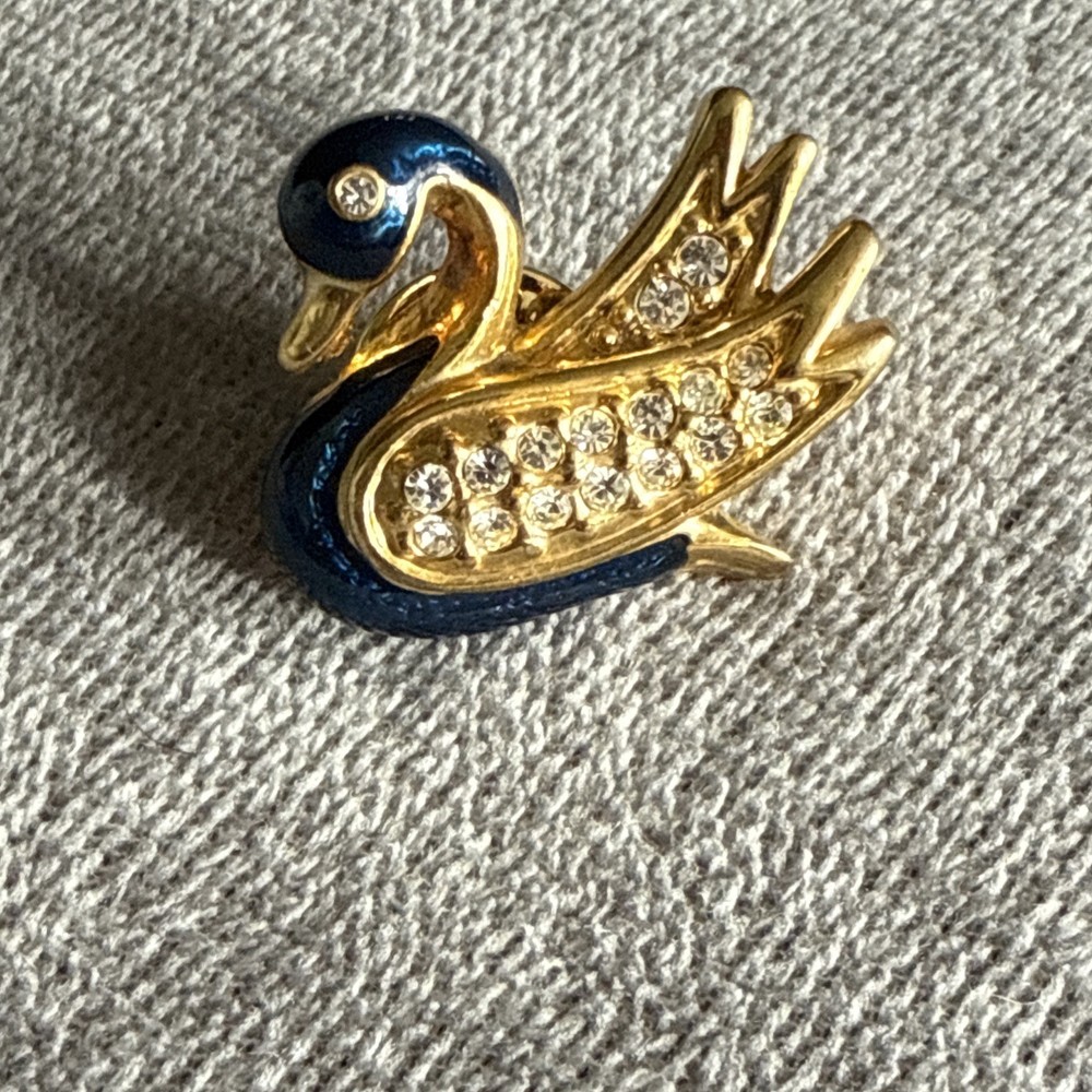 VTG Swan Pin Brooch Navy Blue Enamel Gold Tone Rhinestones 1980s Costume