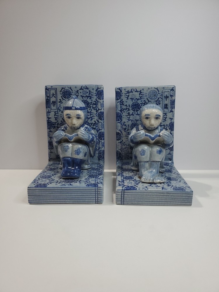 Vintage Blue & White Chinese Porcelain Scholar Monkeys Bookends – Hand-Painted