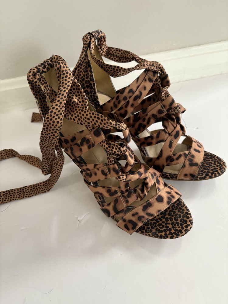 Gianni Bini Shoes Womens Size 9M Leopard Lace Up Strappy Stiletto Heels Sandals
