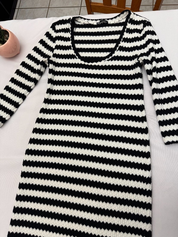 ZARA Black White Striped Knit Midi Dress Women’s Size M 3/4 Sleeve