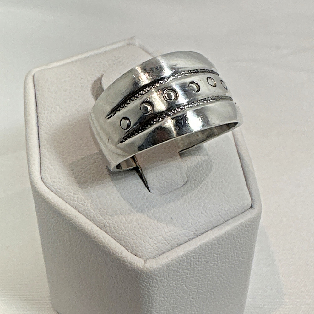 STUNNING .925 Vintage Sterling Silver Estate Ring Size 9