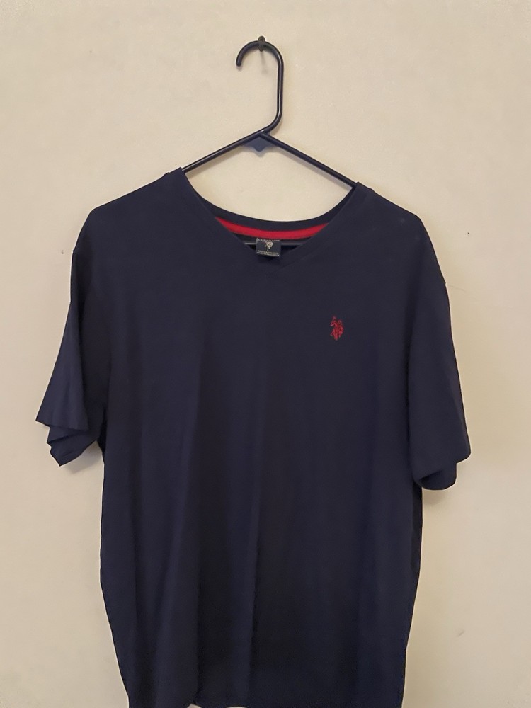 U.S. Polo Assn. Men’s Navy Blue V-Neck T-Shirt Large – Red Logo Embroi