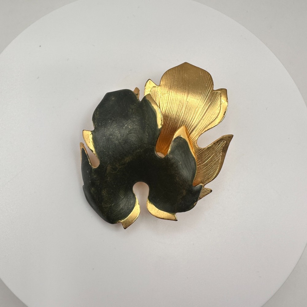 Vintage 80s Gold Tone Brutalist Leaf Textured Brooch Pin Statement Jewelry