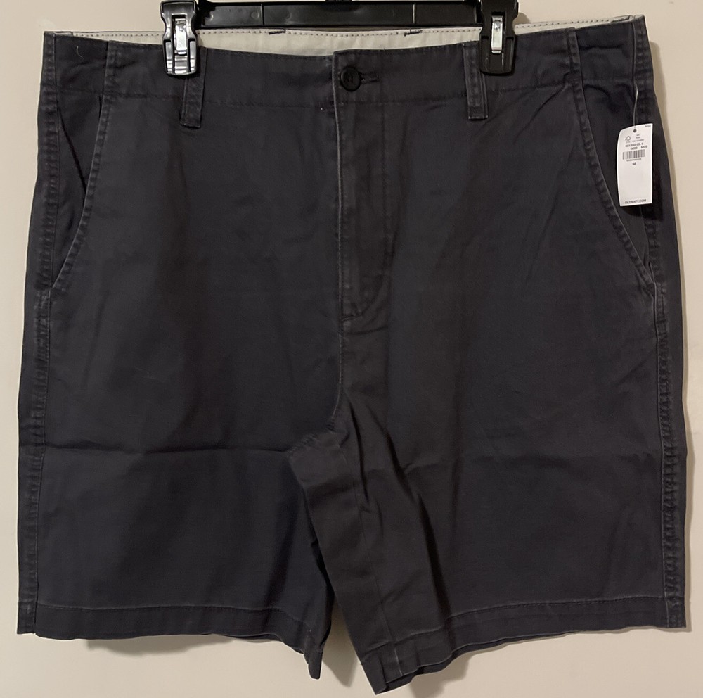 Old Navy Mens Size 38 Gray Lived-In Straight-Leg Distressed Shorts NWT! A4408