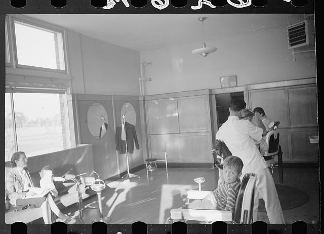 Photo:1930s Beauty Salon Haircut Barber Shop Interior Children Men