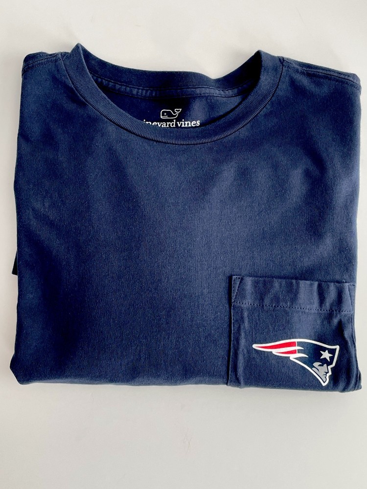 Vineyard Vines New England Patriots T Shirt Mens Small Long Sleeve Blue NFL