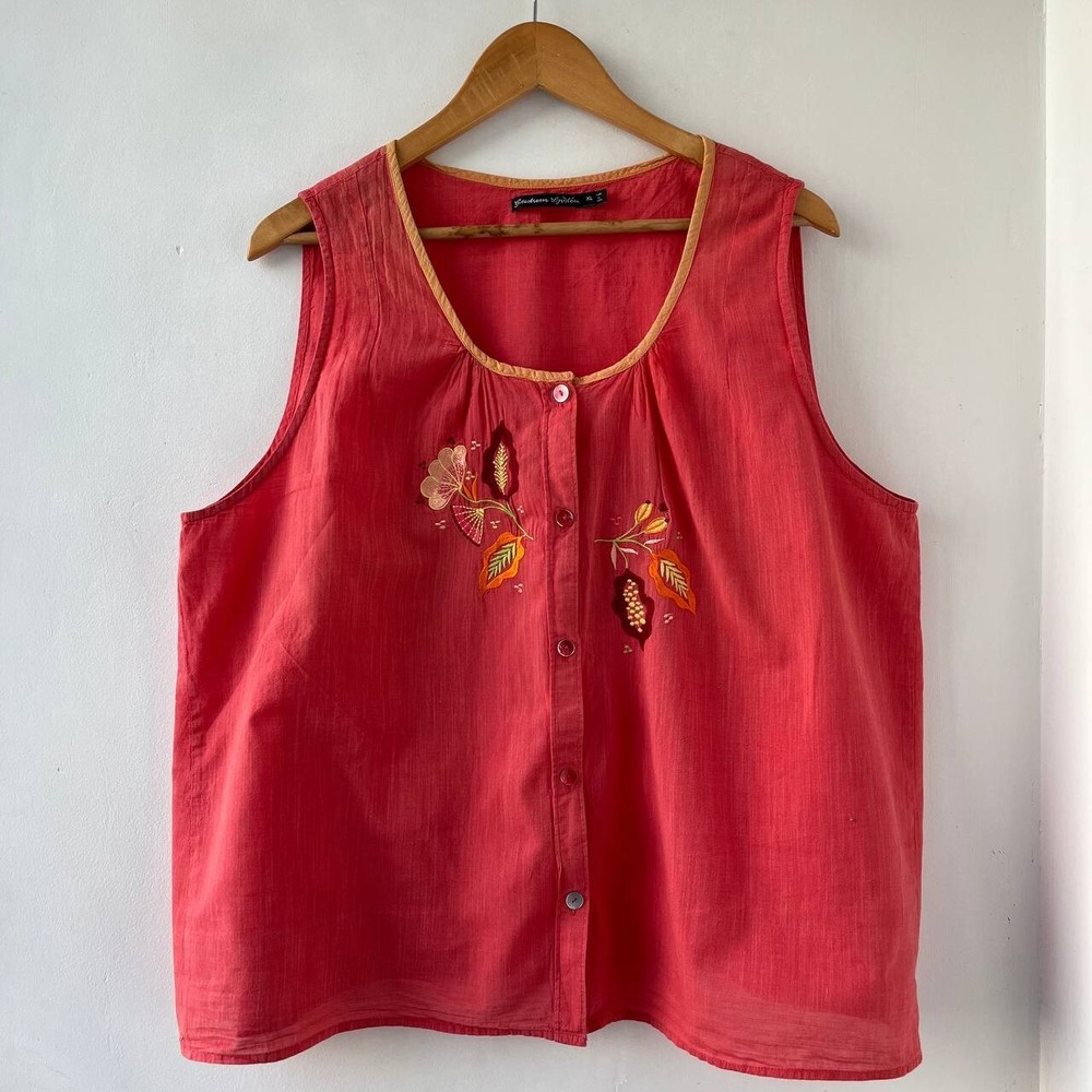 Gudrun Sjoden Cotton Embroidered Vest Size XL Red Crop Floral embroidery