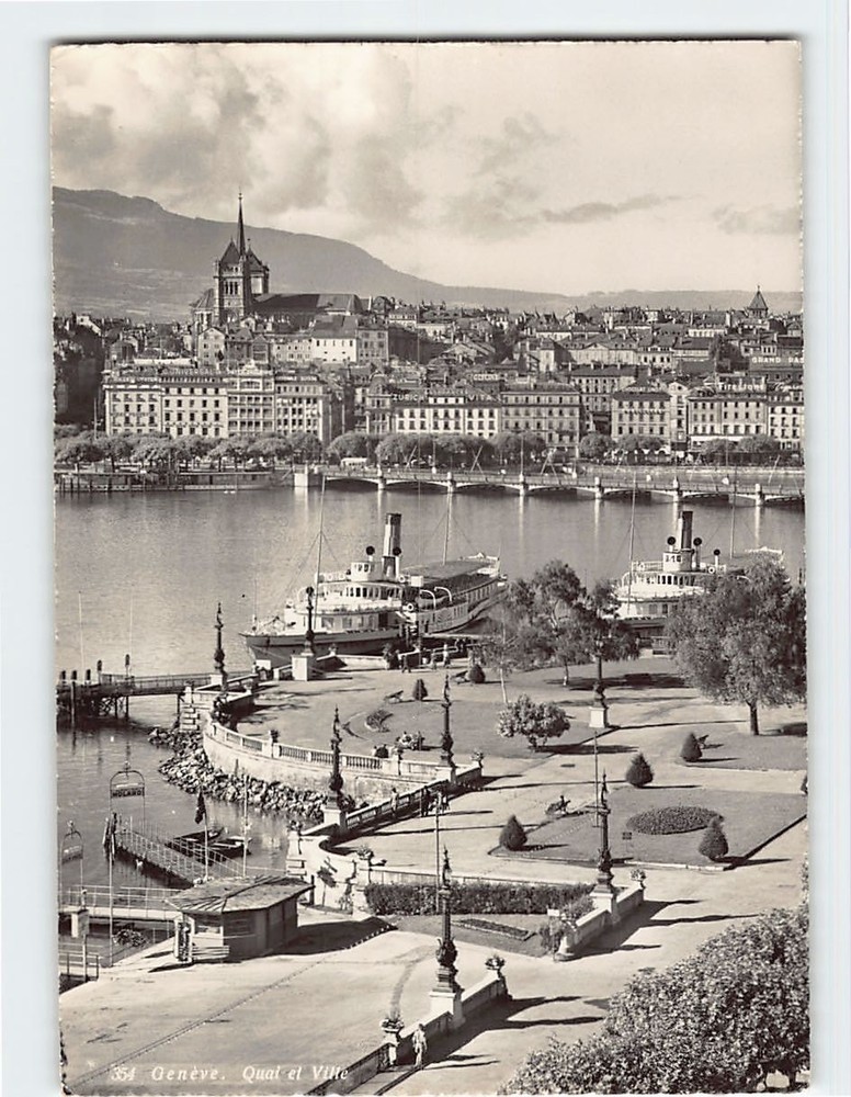 Postcard Quai et Ville Geneva Switzerland