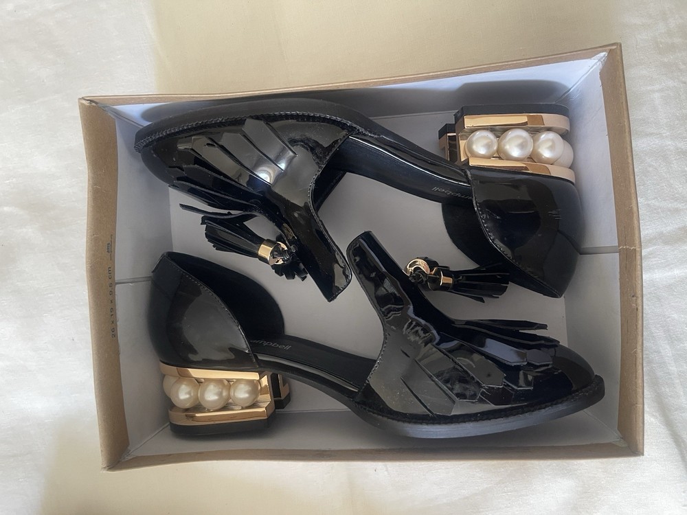 Jeffrey Campbell Black Patent Leather Loafers with Pearl Heel Size 7 Womens