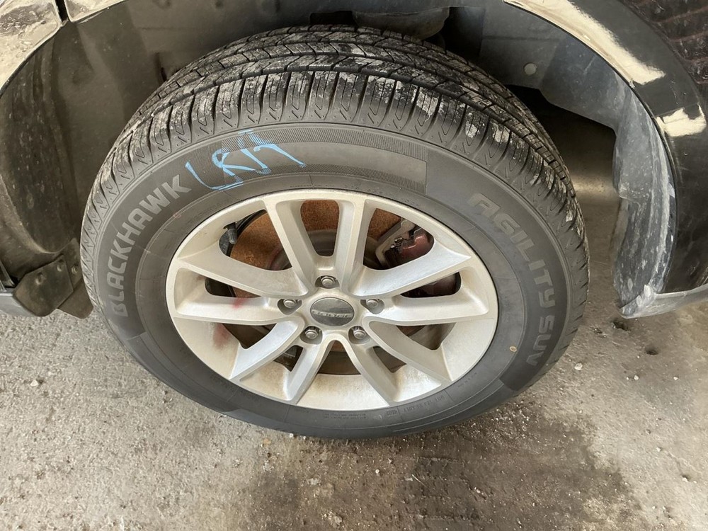 Wheel 17x6-1/2 Aluminum 10 Spoke Painted Silver Fits 13-19 JOURNEY 4739097