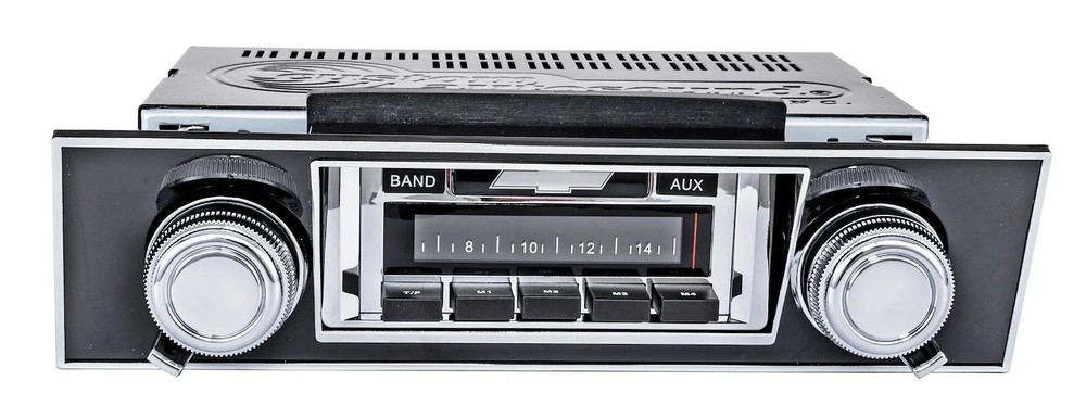 JEGS 48050 Classic 230 Series Radio 1967-1968 Chevrolet Camaro Black Bezel Chrom