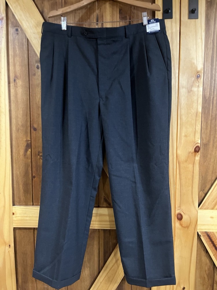 NWT men's stafford gray dress pants 100%  worsted wool Pleated, Cuffed 42