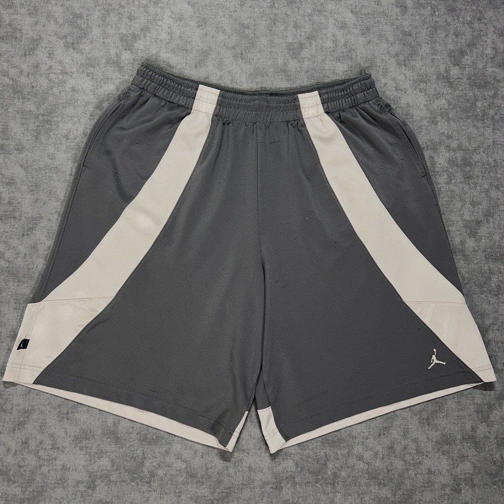 Y2K Jordan Grey/white athletic streetwear baggy basketball shorts mens XXL