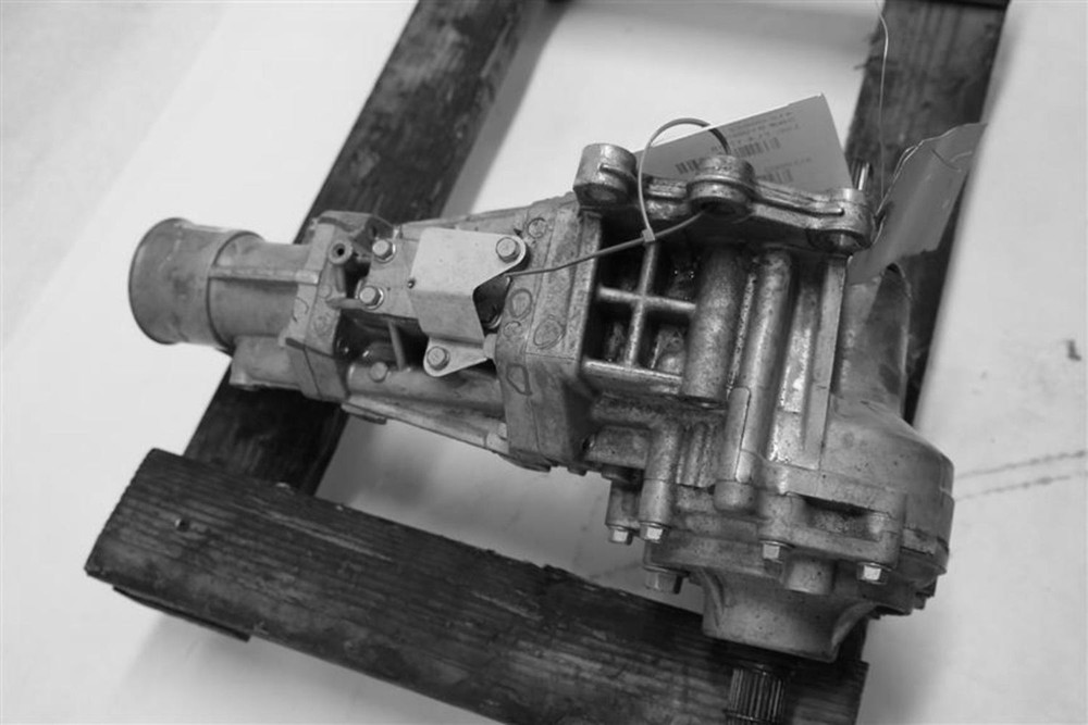2014-2017 Jeep Patriot 2.4L 4WD 6-Speed Transfer Case 52123878AB U336  