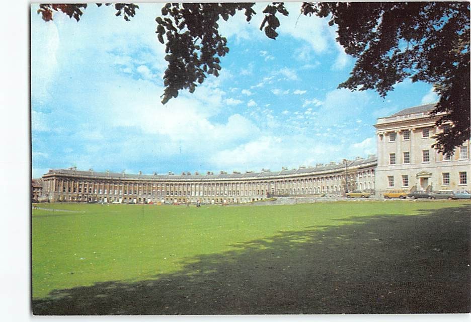 Postcard The Royal Crescent Bath England