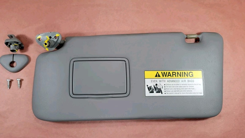 2005-2006 Honda CR-V CRV Driver Left Side Sun Visor Sunvisor Gray Vinyl OEM USED