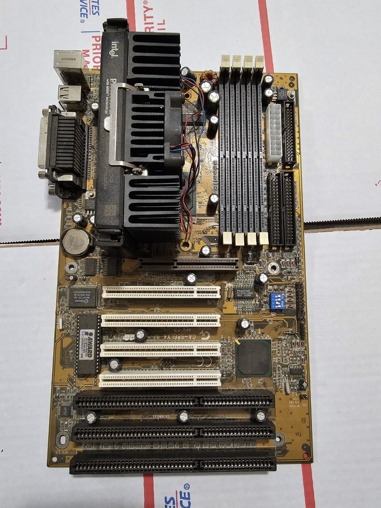 2x Vintage Motherboards Slot 1. Intel Pent 2 And Pent 3. Asus And Gigabyte