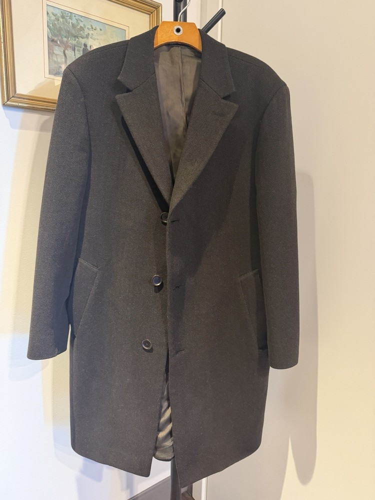 Vintage Calvin Klein 100% Herringbone Wool Overcoat Size 38R Classic Style