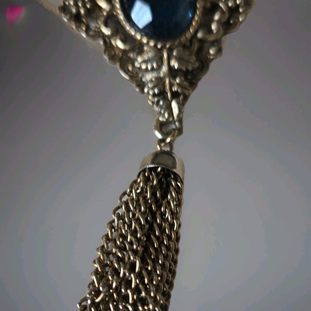Vintage Gold Tone Brooch Blue Oval Glass Stone Prong Setting Tassel