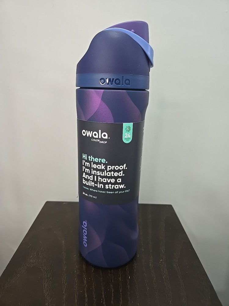 Owala FreeSip Stainless Steel Water Bottle / 24oz / Color: Arctic Storm