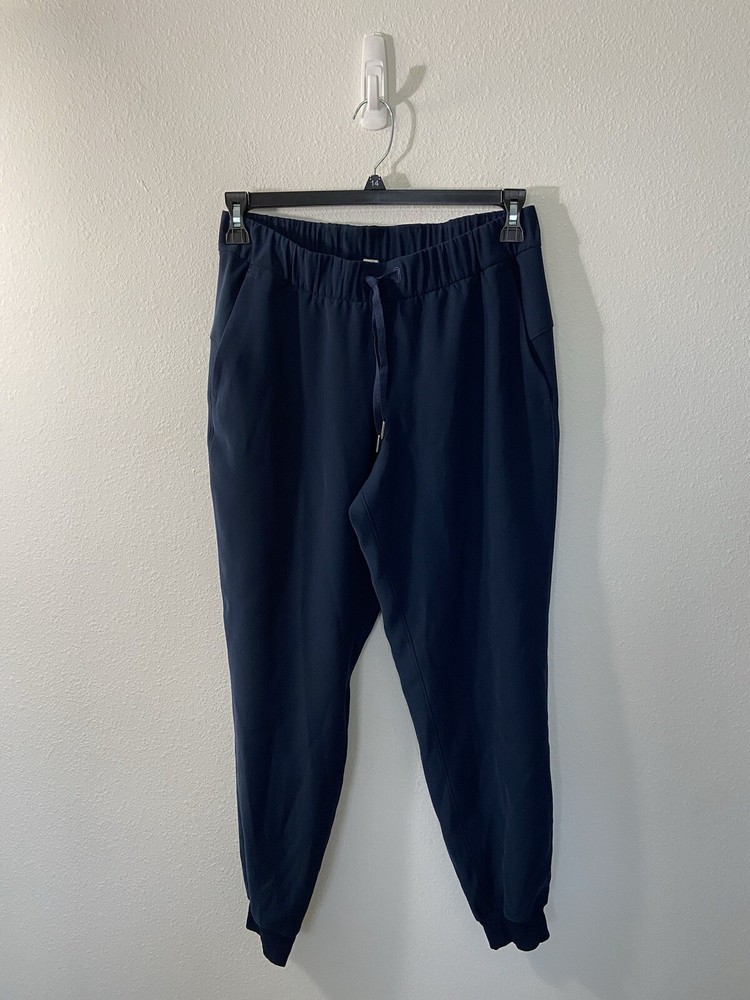 Lululemon On The Fly Jogger Womens 8 Black Luxtreme Stretch Casual Travel Pants