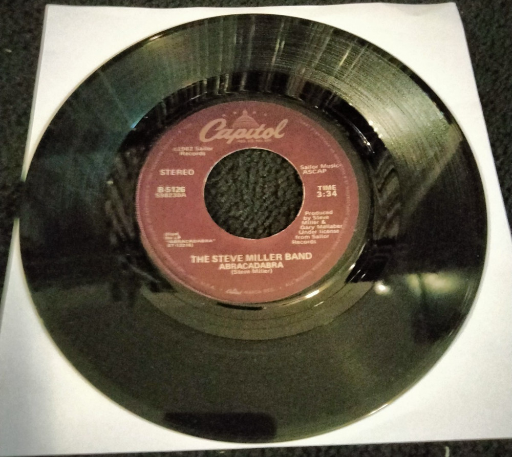 The Steve Miller Band Abracadabra Give It Up 7