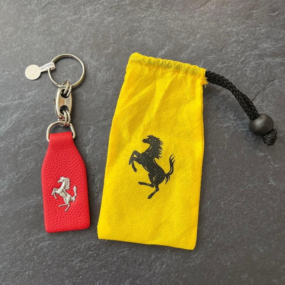 Ferrari Leather Keychain Red Car Logo Key Ring Purchase Bonus Novelty New