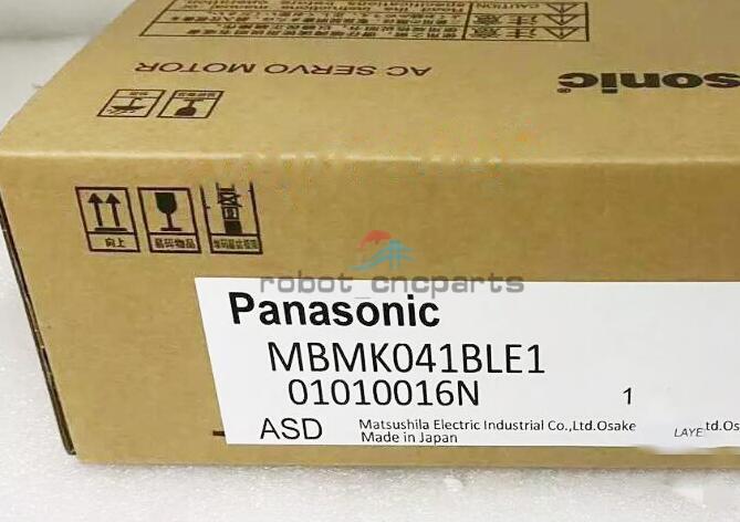 1Pcs New Panasonic Servo Motor Mbmk041Ble1