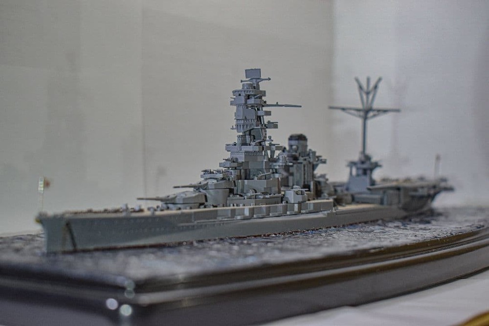 Hasegawa 1/700 IJN Air Battleship Ise Offshore Diorama Completed #8a5d1c