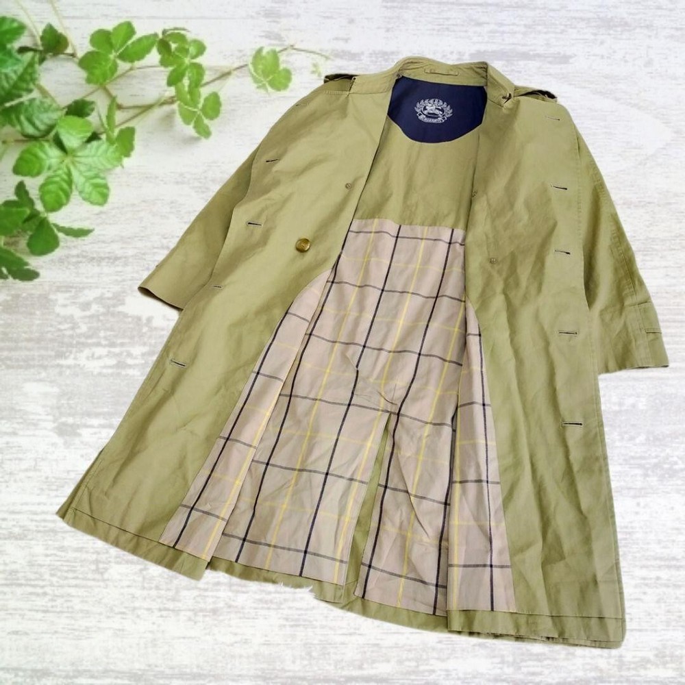 OLD Burberry's Trench Coat 15BR Vinatage HTF khaki beige w/waist belt Used