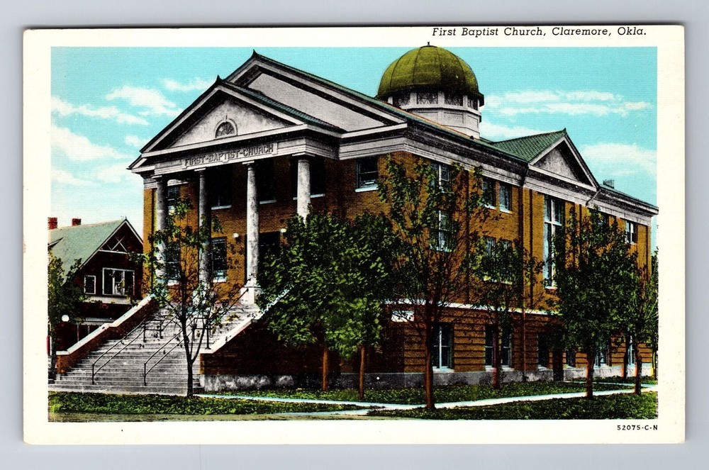 Claremore OK-Oklahoma, First Baptist Church, Religion, Vintage Souvenir Postcard
