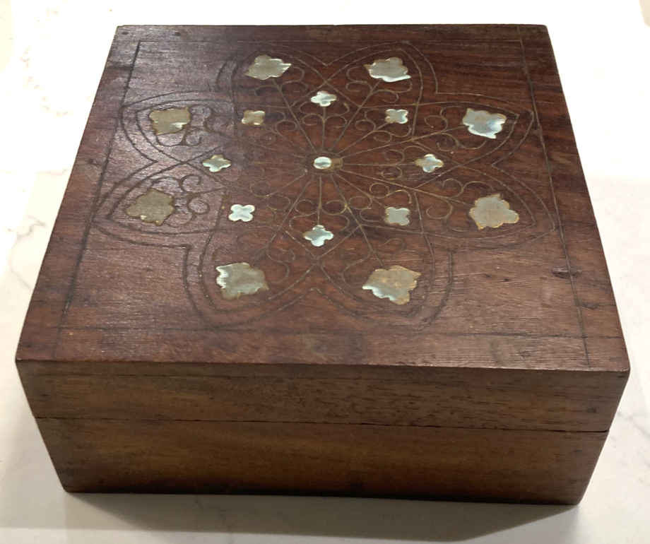 Victorian Hand Made Wooden Trinket Box Hand Painted Lid Push Fit