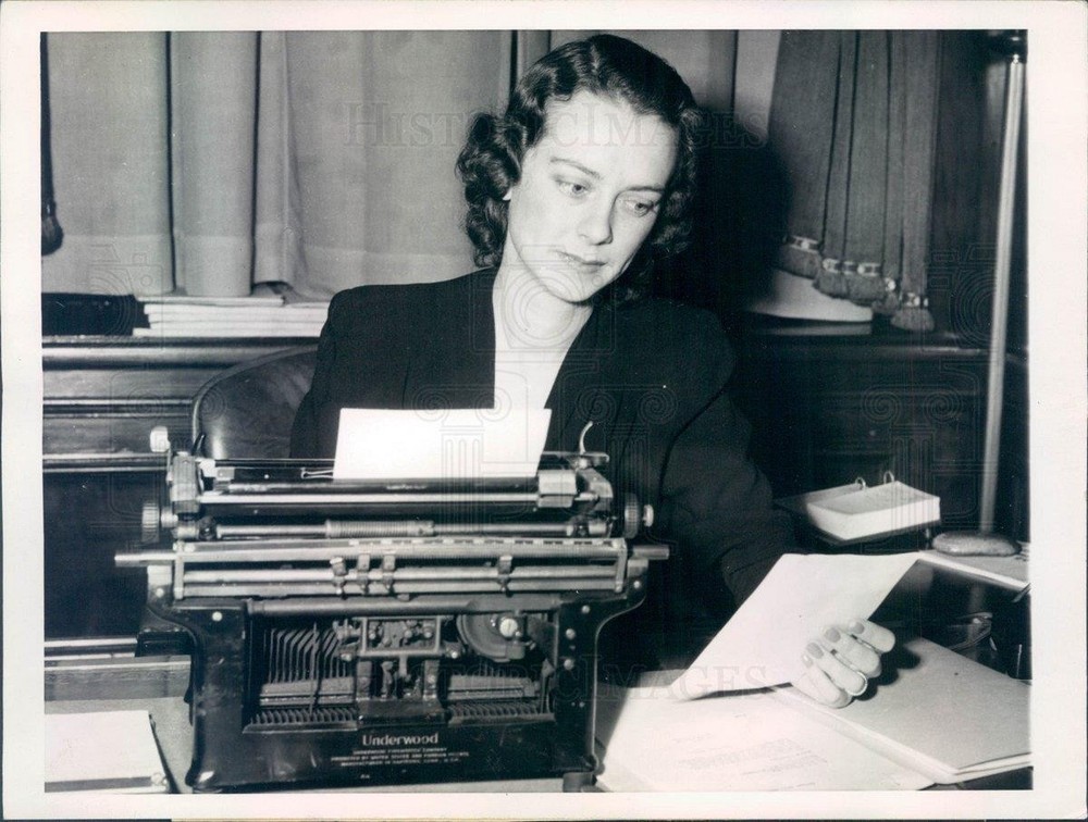 1944 Press Photo Chicago IL Dorothy Vredenburgh DNC Secretary - ner37485
