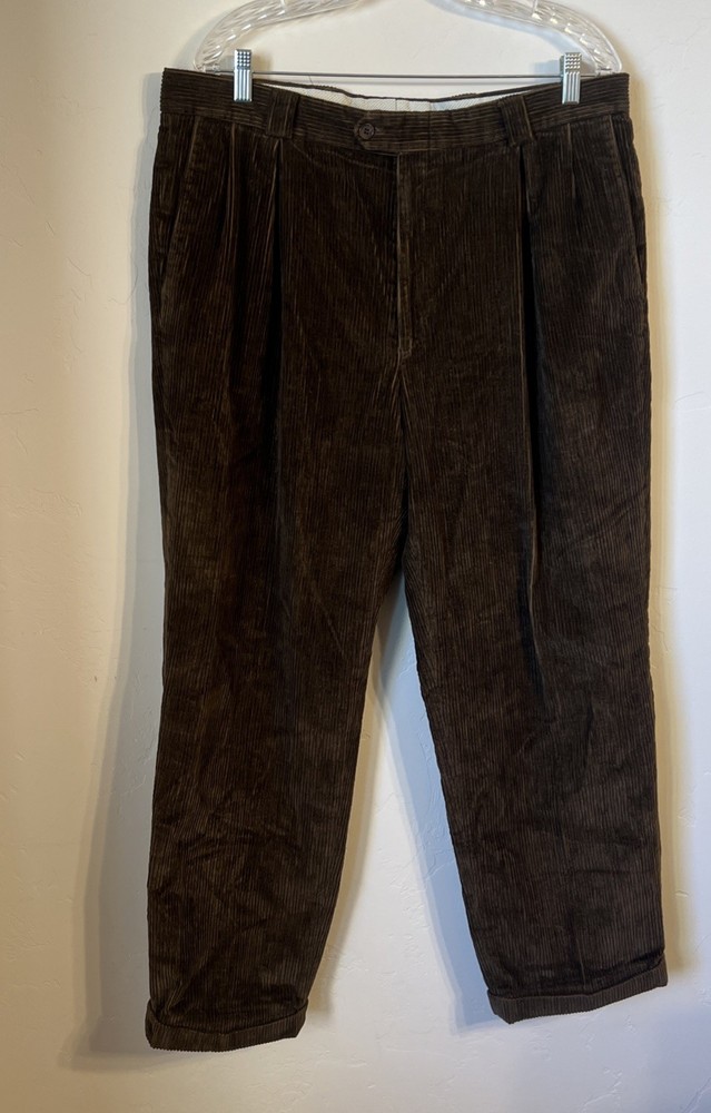 Relaxed Fit Mens Brown Corduroy Pleated Pants Straight Leg Size 38 100% Cotton