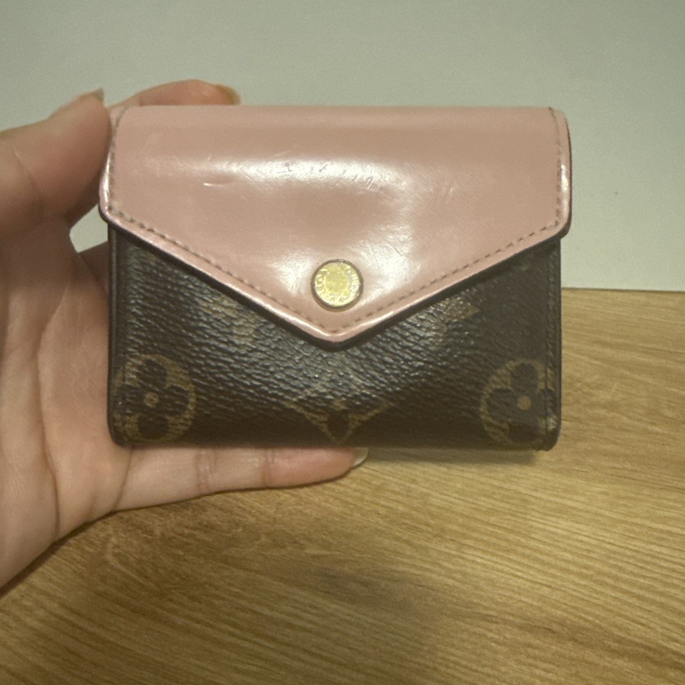 Louis Vuitton Zoe Monogram Wallet Pink Used with Box