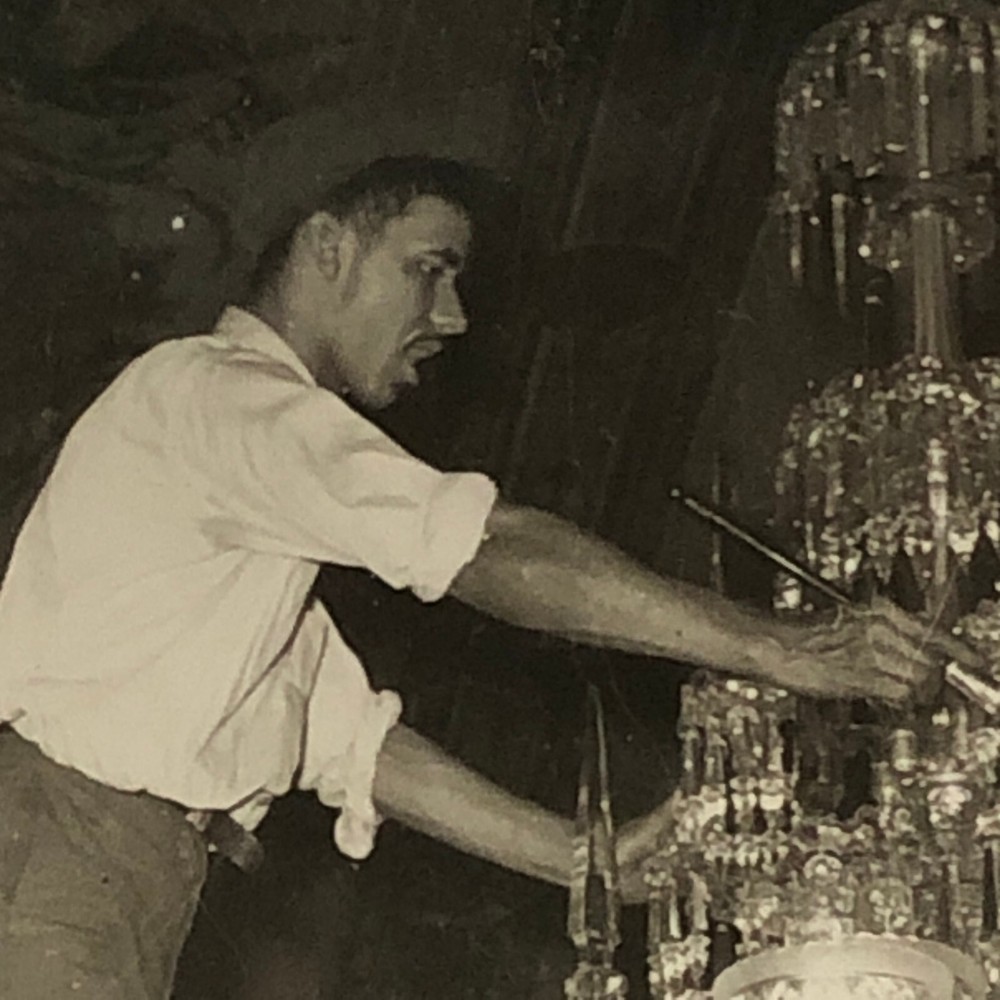 Press Photo Photograph Man Working on Fancy Chandelier 1930s Underwood Photo