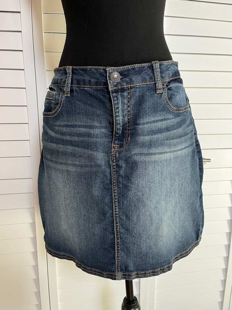 Bit & Bridle Blue Denim Jean 5-Pocket Mini-Skirt with Zipper & Button Fly Size 6