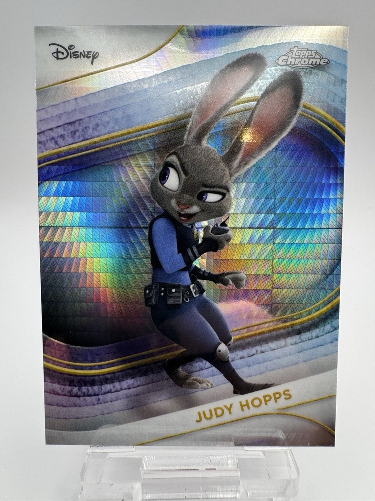 2025 Topps Chrome Disney Prism Refractor Judy Hopps #168 Zootopia