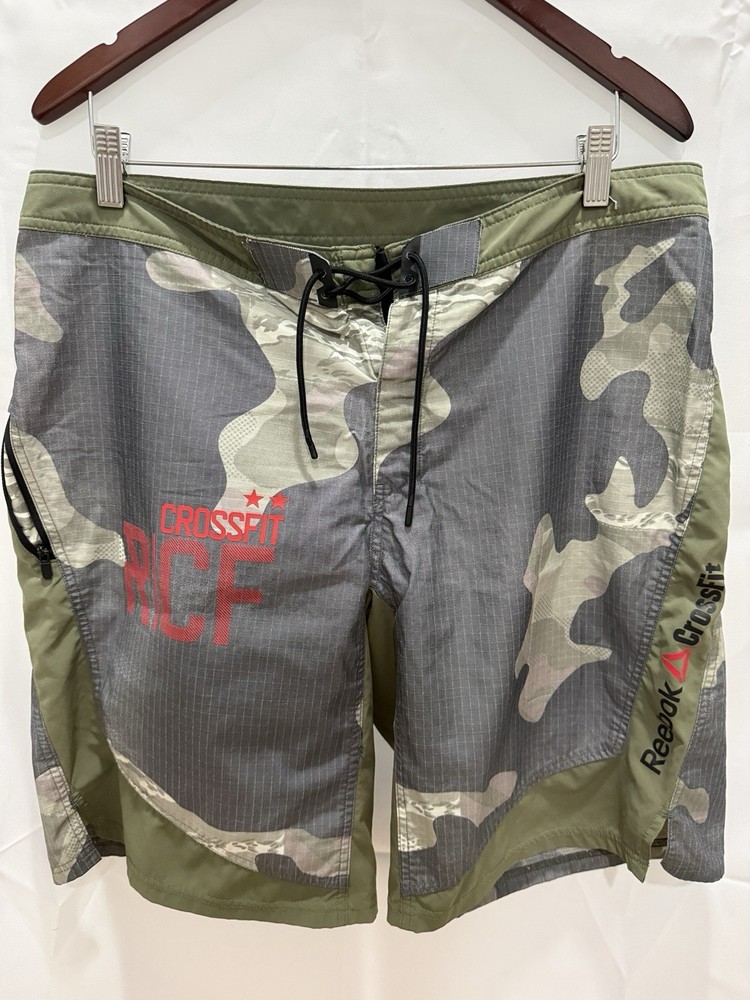 Reebok CrossFit Men's Camo Athletic Shorts Green/Gray Size 35” Drawstring