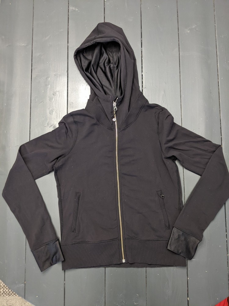 Lululemon Scuba Hoodie Womens Size 6 Black Full Zip Logo Athleisure Gym