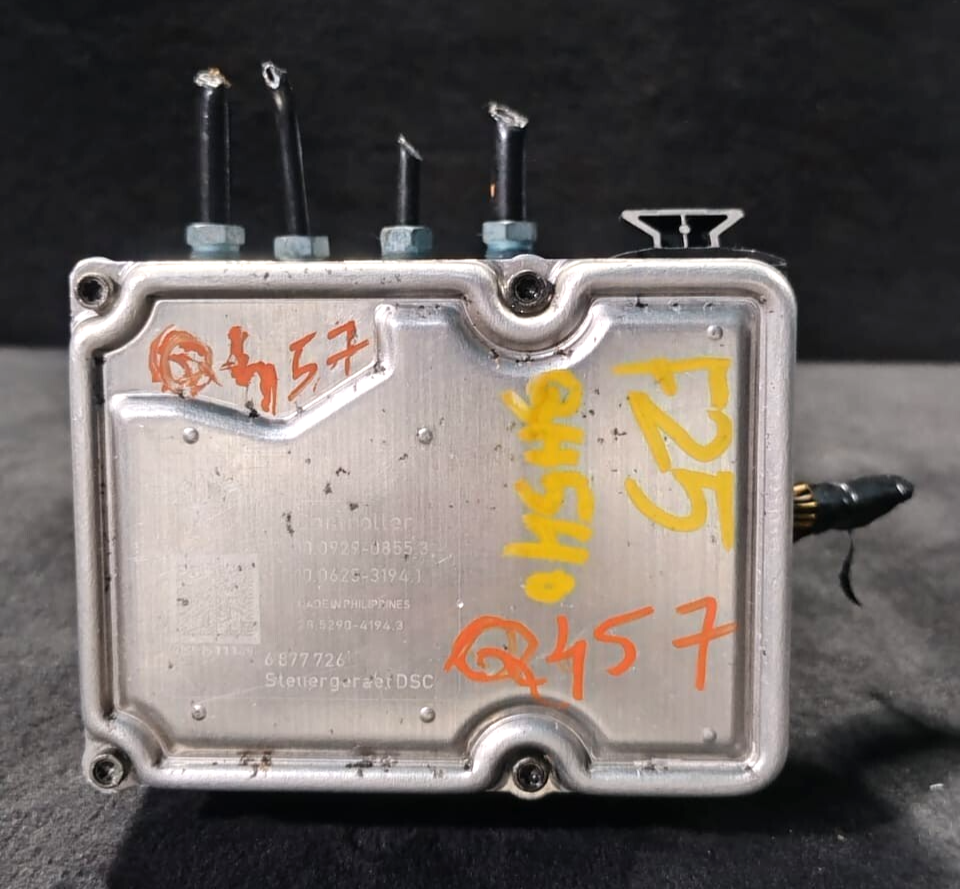 BMW F25 ANTI-LOCK BREAKING SYSTEM ABS MODULE PUMP OEM - 6877726