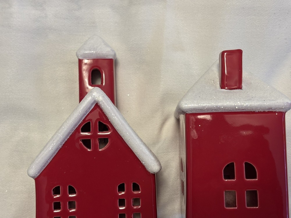 Pair Of Red Ceramic Houses With Solid Snow White Roofs 1 House 1 Church Preowned