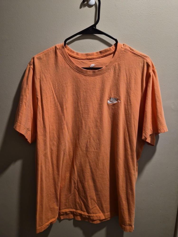 Peach Nike Tee ( Size Xl )